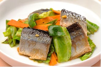 お魚のカレー炒め