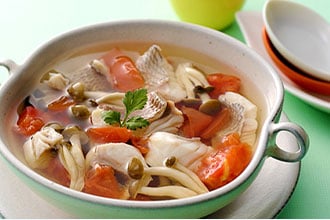 トマトとレモンのお魚スープ