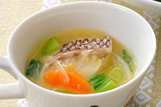 チンゲン菜のコーンクリーム煮